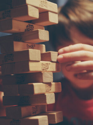 Spel in relatie tot de cognitieve-, executieve functies en metacognitie